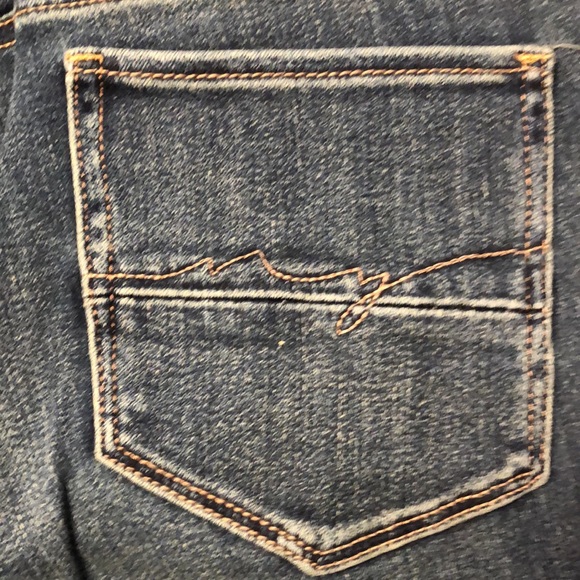 Women’s Denim Leggings - Picture 7 of 8